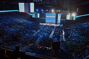 Crowd shot Walmart Shareholders' Meeting 2010