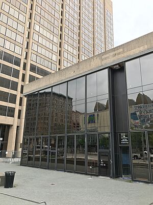 Former Mercantile Safe Deposit & Trust Company Building, 2 Hopkins Plaza, Baltimore, MD 21201 (35063257420)