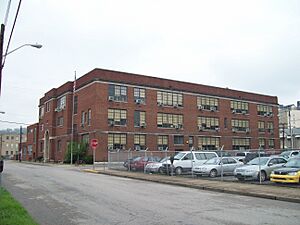 Garnet High School Apr 09