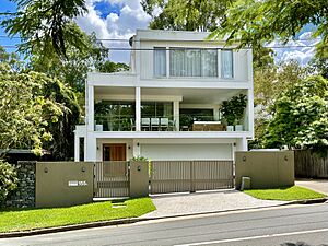 Houses in St Lucia, Queensland, 2021, 01