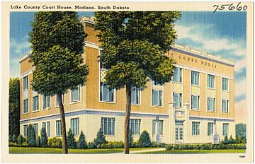 Lake County Court House, Madison, South Dakota (75660)