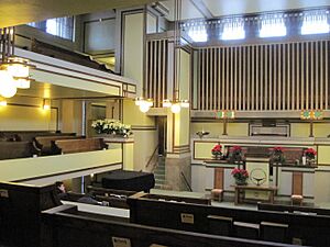 Lloyd Wright Unity Temple sanctuary 1