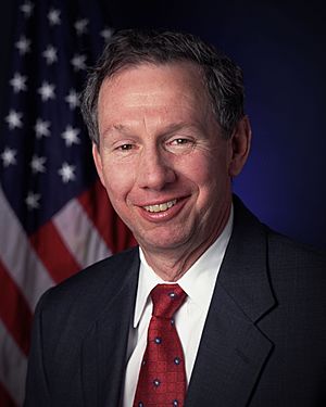 Michael D. Griffin official portrait