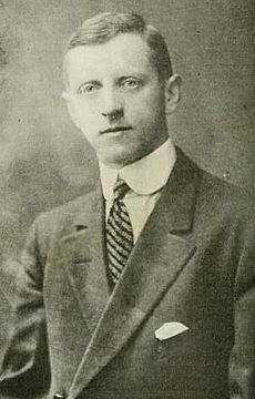Ontario Hockey Association secretary Hewitt photo circa 1920