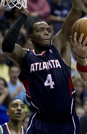 Paul Millsap Atlanta Hawks cropped.jpg