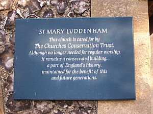 Sign on disused church - geograph.org.uk - 1015074