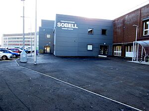 Sobell Leisure Centre, Aberdare - geograph.org.uk - 4317926