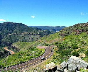State route 77 in the salt river canyon, arizona
