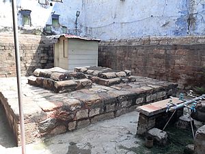 Tomb of Rajia Sultana3