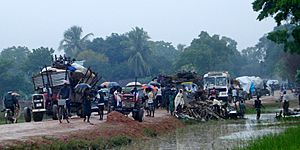 Tractors. Jan 2009 displacement in the Vanni