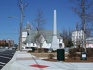 Valdosta GA Southside Hist Dist MLK monument and St. Pauls AME church01