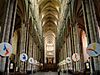 Amiens cathedral nave 2005