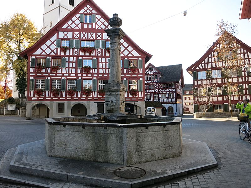 Bülach Rathausbrunnen 02