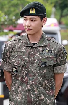 BTS V military discharge (1)