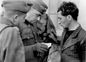 Bundesarchiv Bild 146-1983-077-13A, Frankreich, Einsatz gegen die Resistance