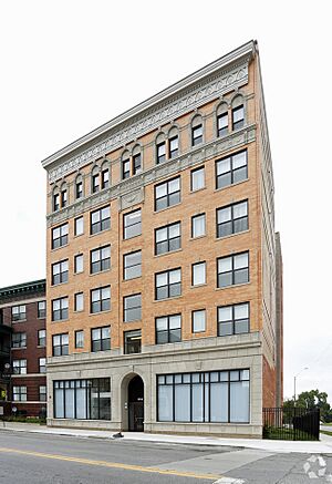 Cass-plaza-detroit-mi-primary-photo