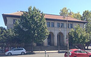 Chico Midtown Station Post Office