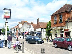 Cranleigh High Street - geograph.org.uk - 843044.jpg