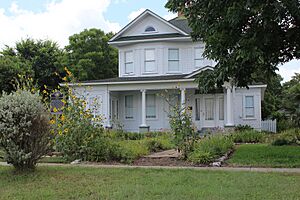 Kyle-tx2016-38(cora-jackman-donalson-house)