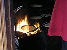 La cuisson d'omelettes chez la mère Poulard - panoramio
