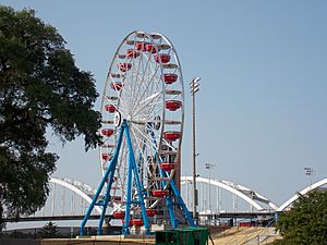 Modern Woodmen Ferris Wheel