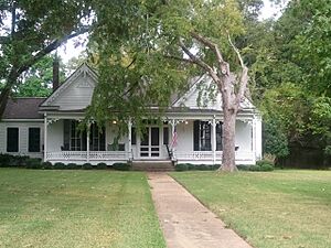 Montgomery House 2013-09-20 09-13-47
