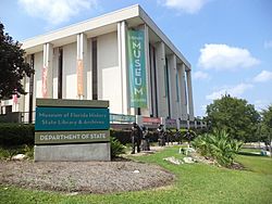 Museum of Florida History (sign).JPG