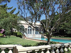 Pool and poolhouse on Virginia Robinson Estate