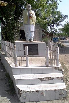 Sardar Vallabhbhai Patel statue at Katra Gulab Singh