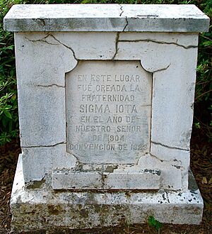 Simonument