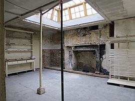 The old kitchen at 10 Brunswick Square.jpg