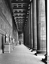 Bundesarchiv B 145 Bild-P014752, Berlin, Altes Museum am Lustgarten