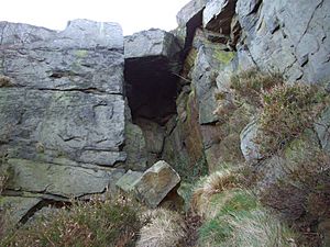 Dragons Den, Wharncliffe Crags