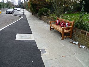 Edward Noel Mellish plaque and bench, Oakleigh Park North