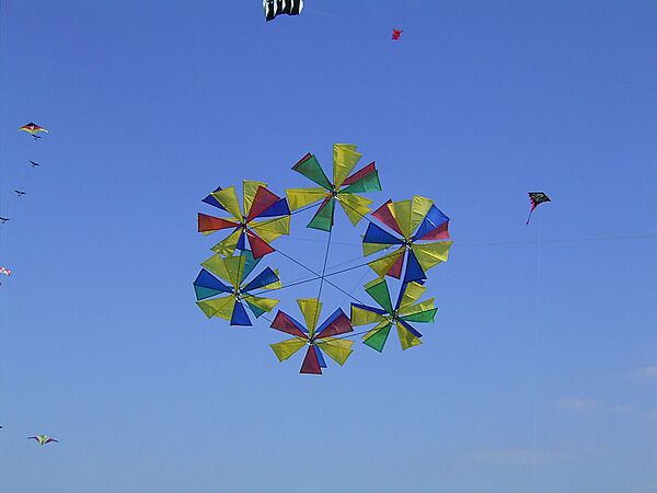Heiligenhaus - kite festival 2007 28 ies