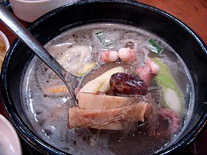 Korean soup-Galbi-nakji-yeonpo-tang