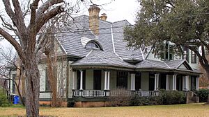Moore House Seguin Texas 2022