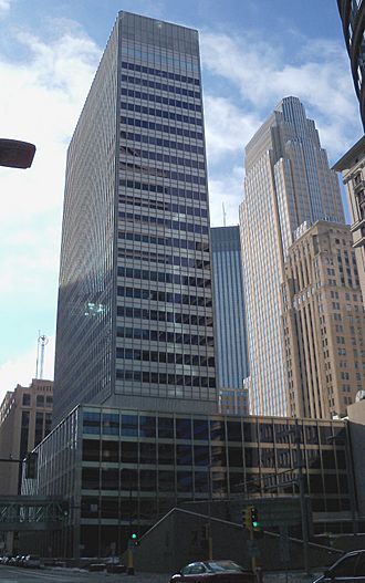 One Financial Plaza Minneapolis 1.jpg