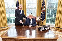 President Trump Meets with Benny Gantz (49452701982)
