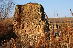 Restos del puente romano en Agoncillo.JPG