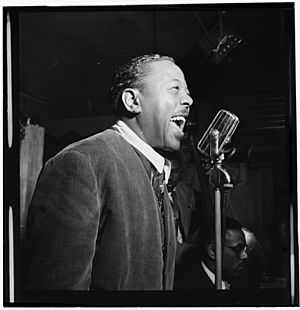 Roy Eldridge, Spotlite (Club), New York, ca. Nov. 1946 (William P. Gottlieb 02271).jpg