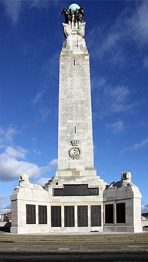 Southsea War Memorial - geograph.org.uk - 1297412