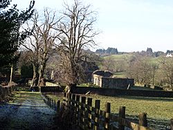 St Fillan's Kirk, Kilallan, Renfrewshire - ruins and access lane