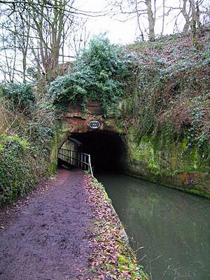 StaffsWorcs Dunsley Tunnel