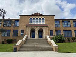 Stairs University High School Los Angeles, California 02.jpg