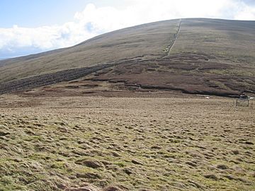 Toward Comb Law from Meikle Shag - geograph.org.uk - 719668.jpg
