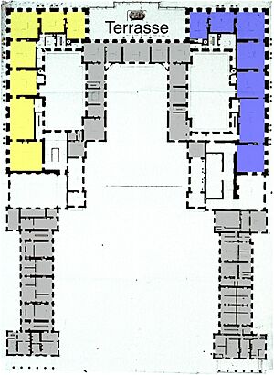 Versailles - plan of premier étage of Enveloppe - Berger 1985 Fig12 (King's apartment in blue, Queen's apartment in yellow)