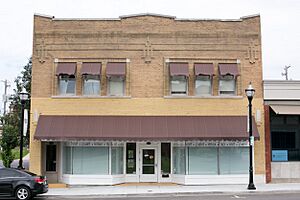 438-440 S. Campbell Ave., September 2014