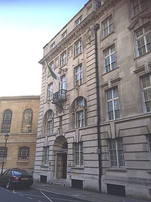 Algerian Embassy in London.jpg