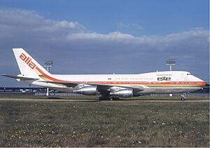 Alia Boeing 747-200 Gilliand